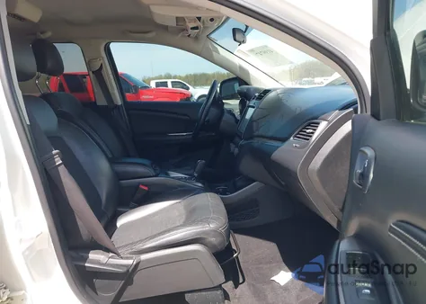 2018 Dodge Journey Crossroad Awd z USA, uszkodzony, nr VIN 3C4PDDGG6JT387686